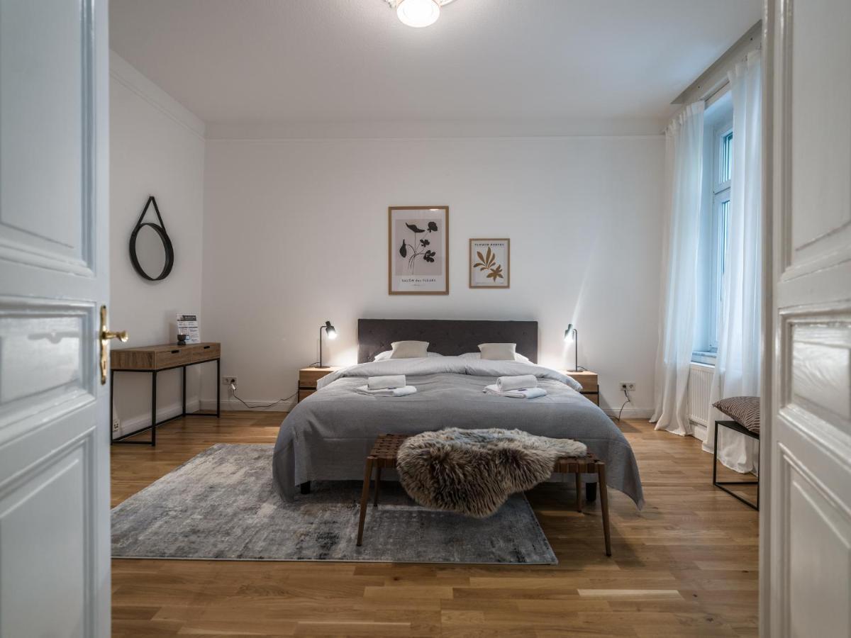 Hochwertige Altbauwohnung Im Modernen Stil In Wiesbaden - Kueche - Terrasse - Wlan - Zentral Kültér fotó