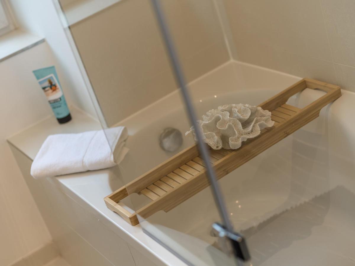 Hochwertige Altbauwohnung Im Modernen Stil In Wiesbaden - Kueche - Terrasse - Wlan - Zentral Kültér fotó